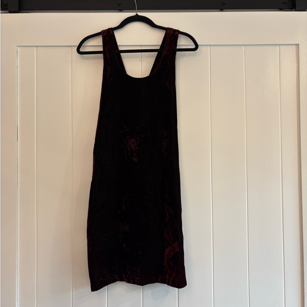 Altiplano Velvet Dress in Deep Burgundy